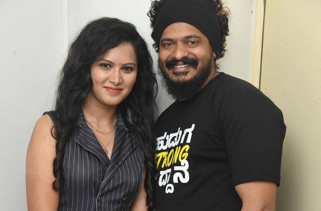 ಜಂಗಲ್ ಮಂಗಲ್