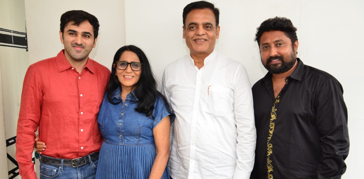 ಅಪರಿಚಿತೆ