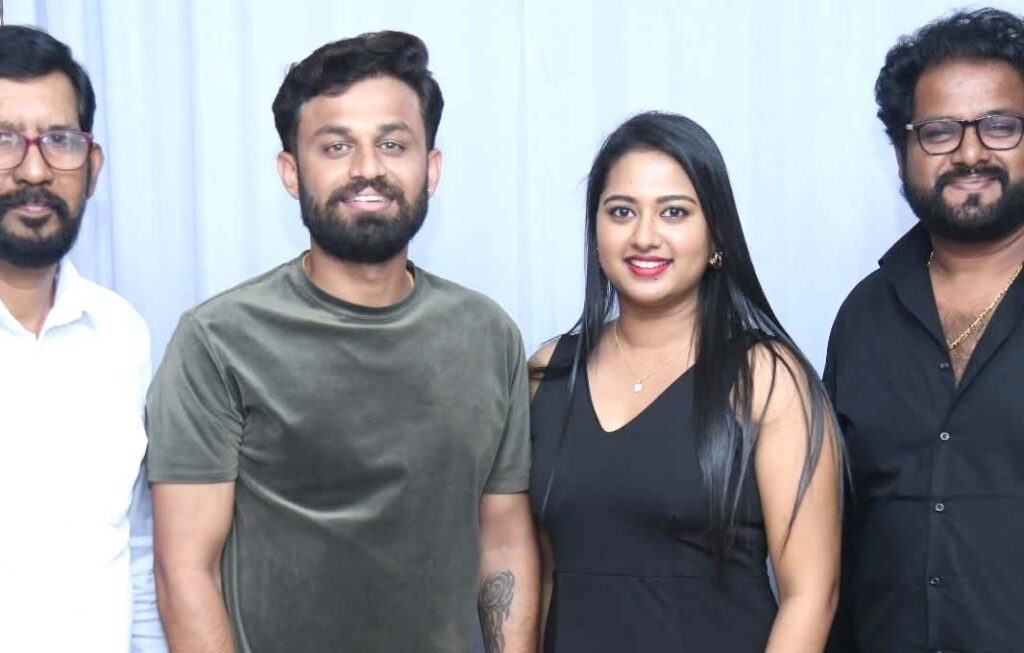 ಪ್ರೇಮಿಗಳ ಗಮನಕ್ಕೆ