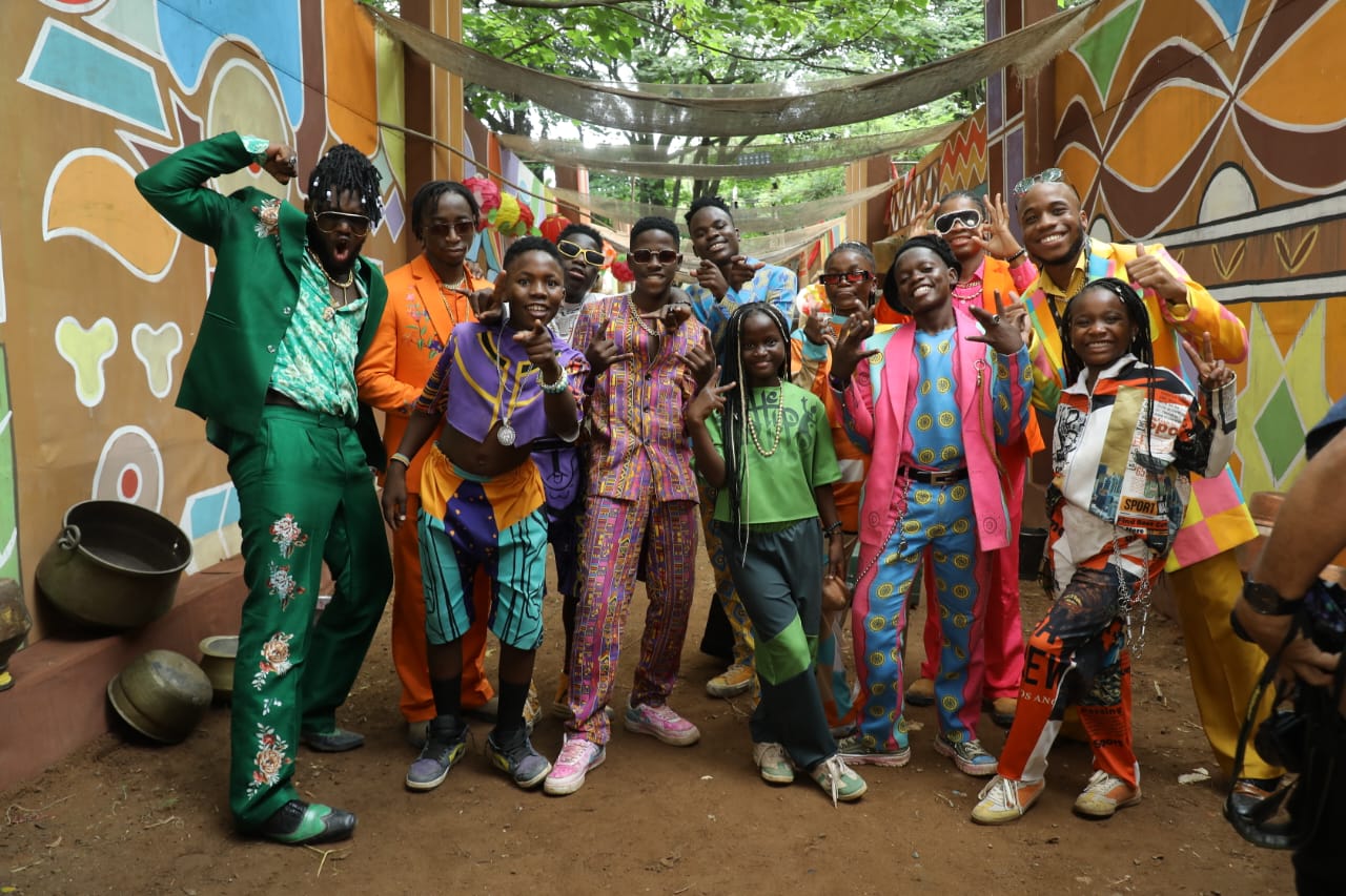 AFRO ಟಪಾಂಗ್‌