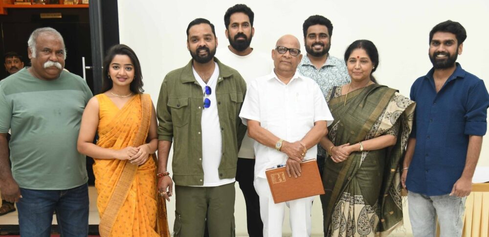 ದೇವನೊಬ್ಬ ಜಾದೂಗಾರ