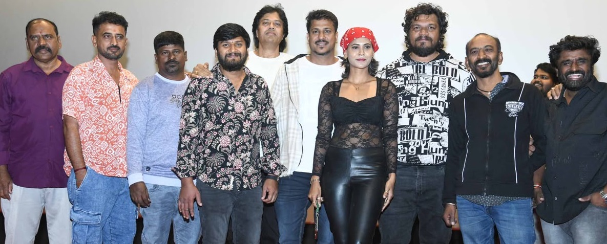 ಬಾಯ್ಸ್ ನೆವರ್ ಕಾಂಪ್ರಮೈಸ್