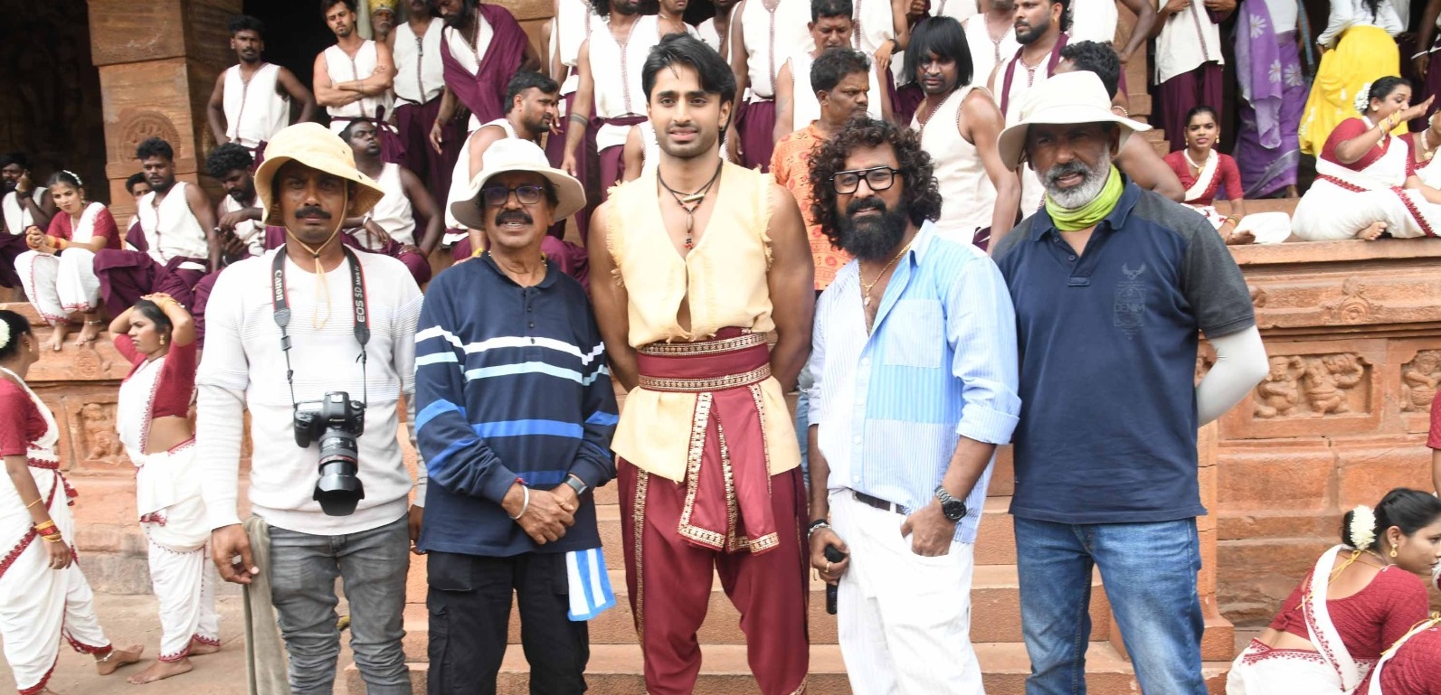 ಕರ್ಣಾಟಬಲಂ ಅಜೇಯಂ